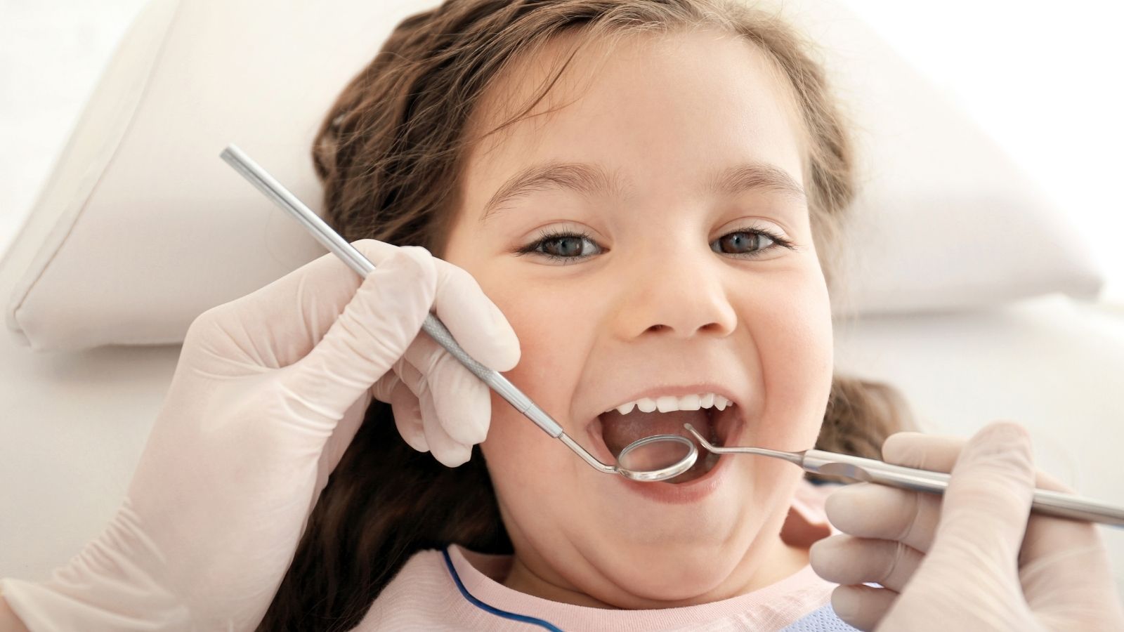 Carie nei denti da latte: perché curarla