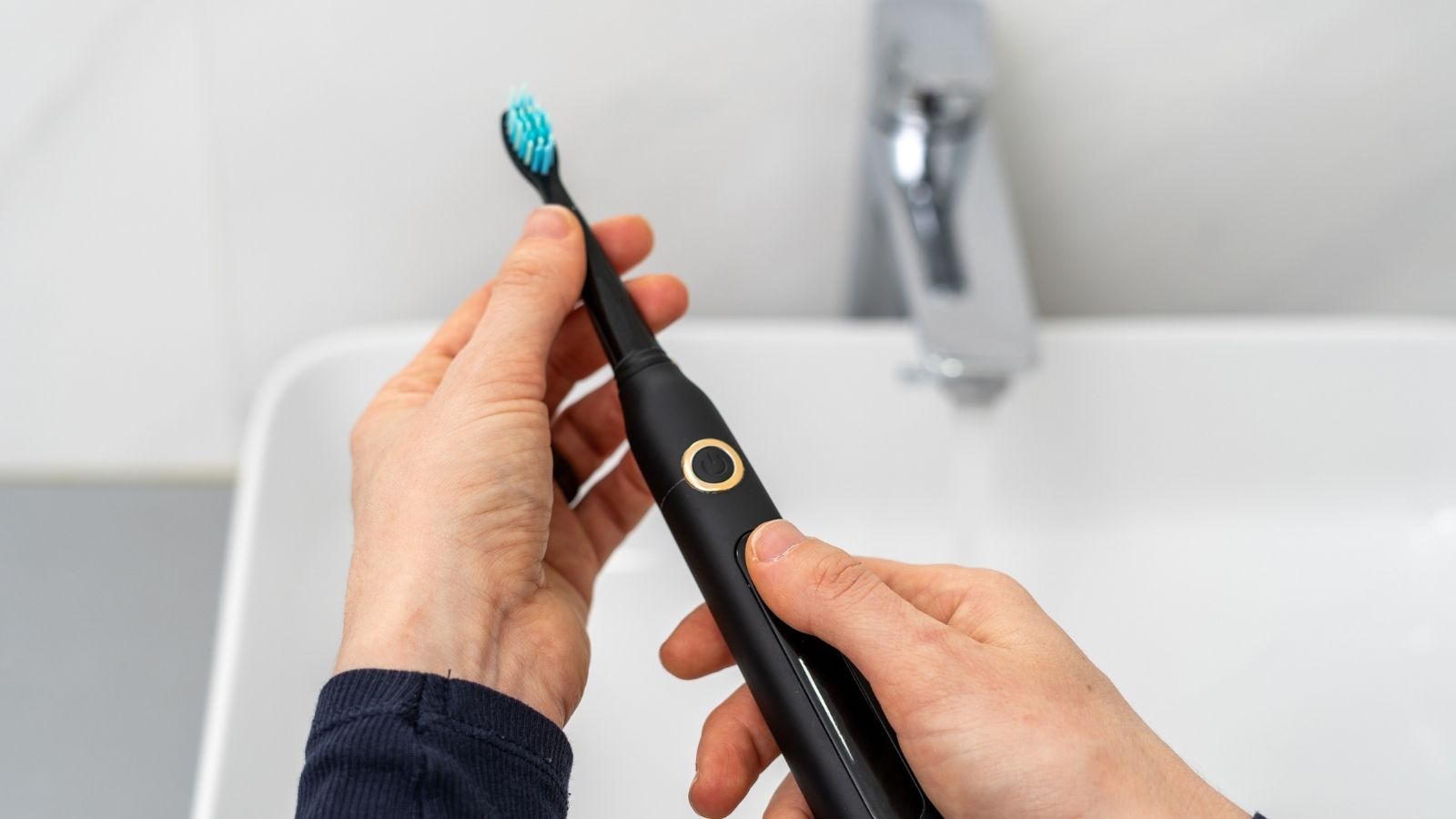 Come scegliere uno spazzolino elettrico efficace